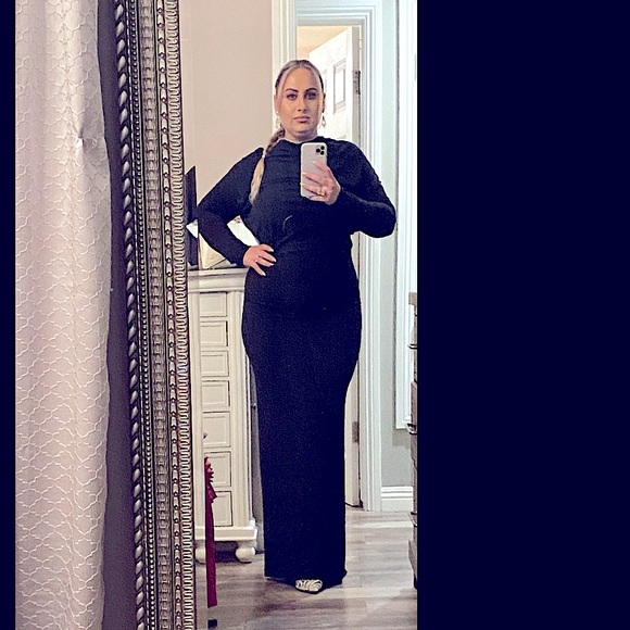 Black long sleeve dress - Picture 1 of 3